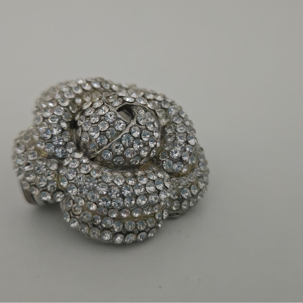 Crystal  Faux Rhinestone Flower Statement Ring | Silver Tone Glam Ring